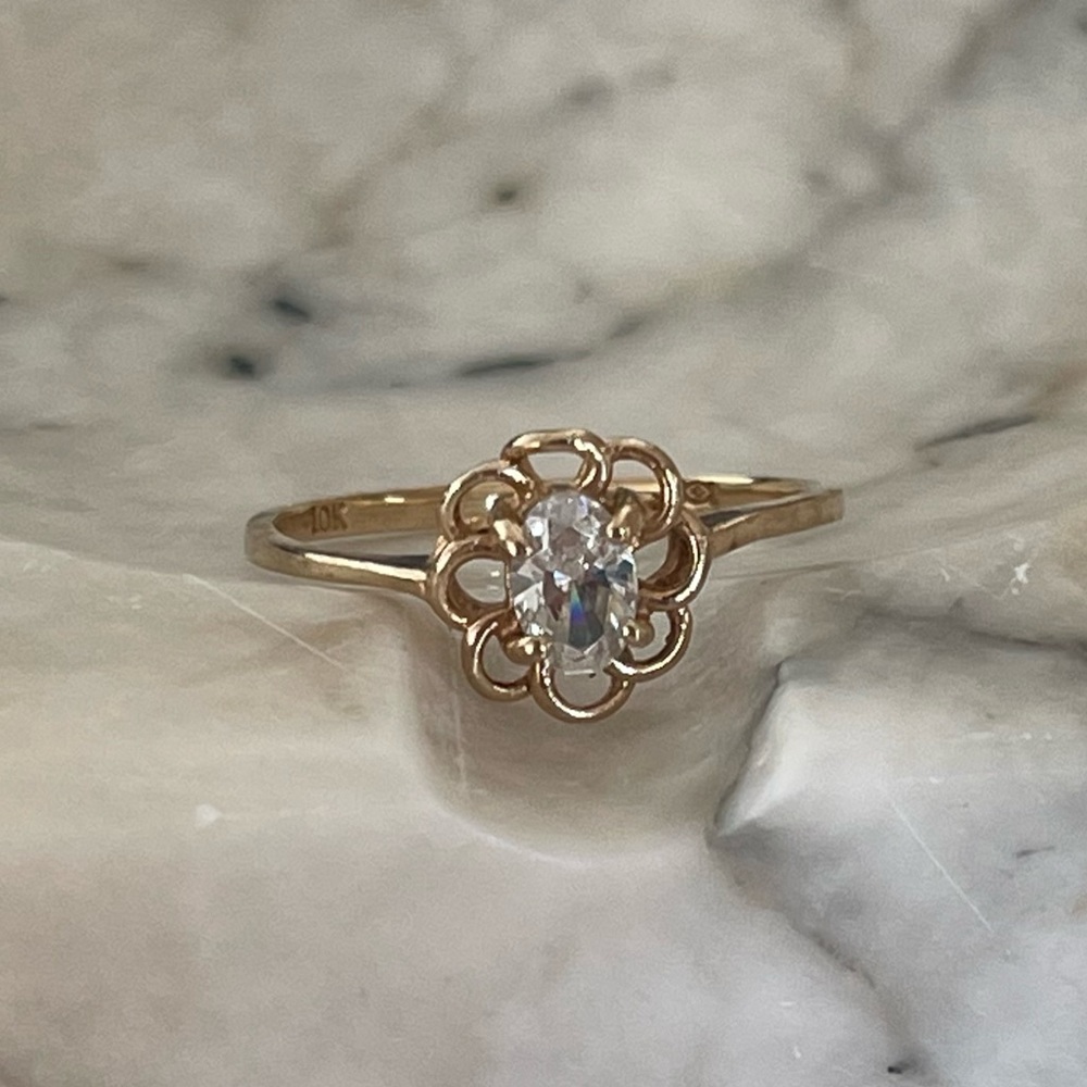 Solid 10K yellow gold vintage ring CZ cubic zirconia 90s minimalist 10 karat VTG - Picture 8 of 16